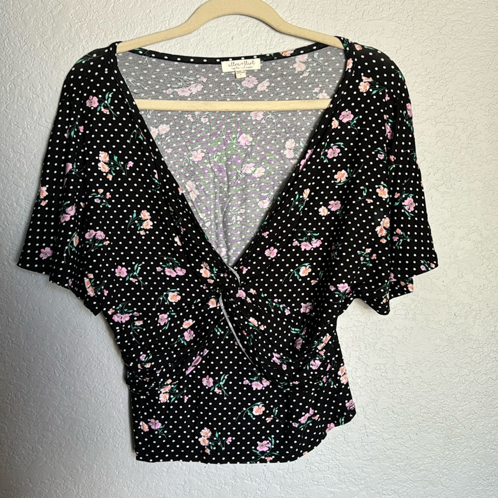 Women’s blouse